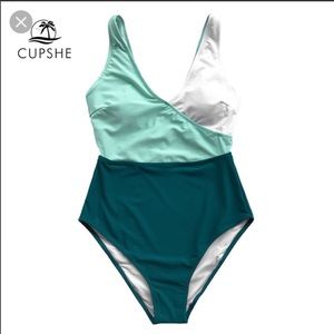 Cupshe bathing suit, worn once